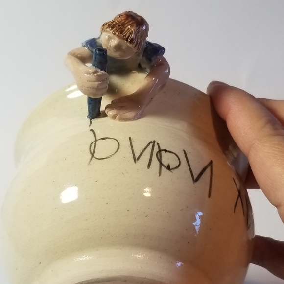 BOY WRITING I LOVE MY NANA UPSIDE DOWN MUG - Picture 2 of 8